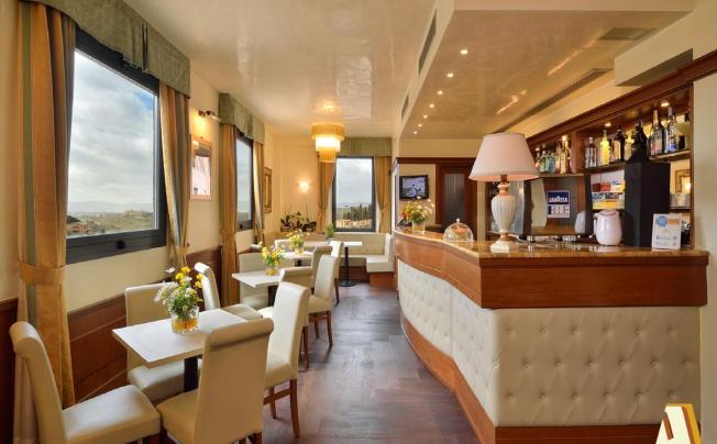 Фото отеля Athena hotel
