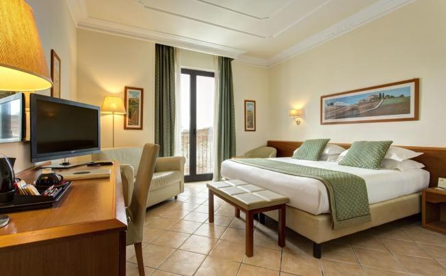 Фото отеля Athena hotel