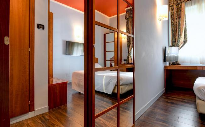 Фото отеля City Hotel Garda
