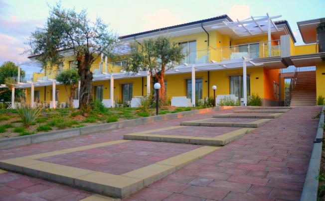 Фото отеля Baia Di Trainiti Hotel
