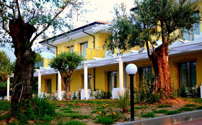 Фото отеля Baia Di Trainiti Hotel