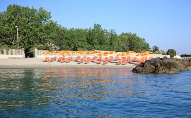 Фото отеля Baia Di Trainiti Hotel