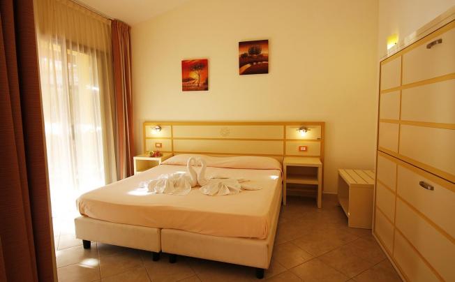Фото отеля Baia Di Trainiti Hotel