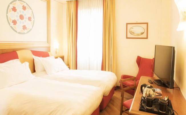 Фото отеля RENAISSANCE HOTEL MEDITERRANEO