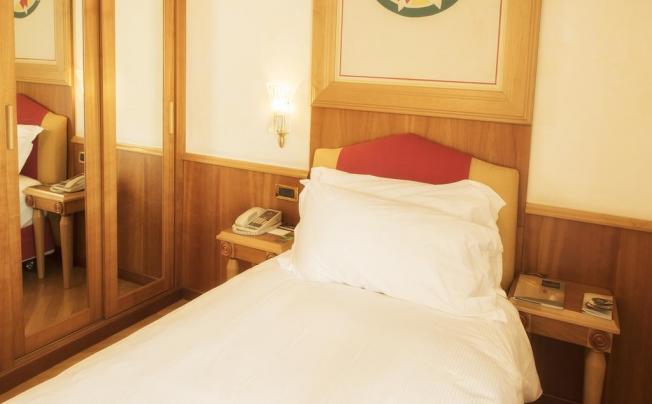 Фото отеля RENAISSANCE HOTEL MEDITERRANEO