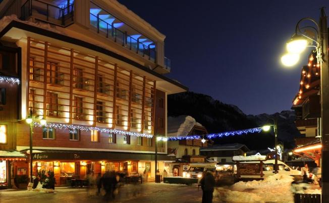 Фото отеля Majestic Hotel