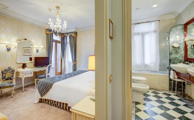 Фото отеля Antiche Figure Hotel