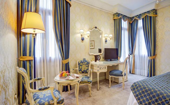 Фото отеля Antiche Figure Hotel