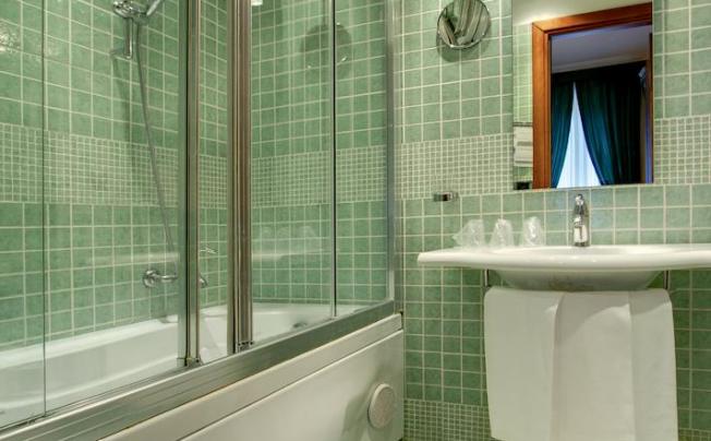 Фото отеля Corot Hotel
