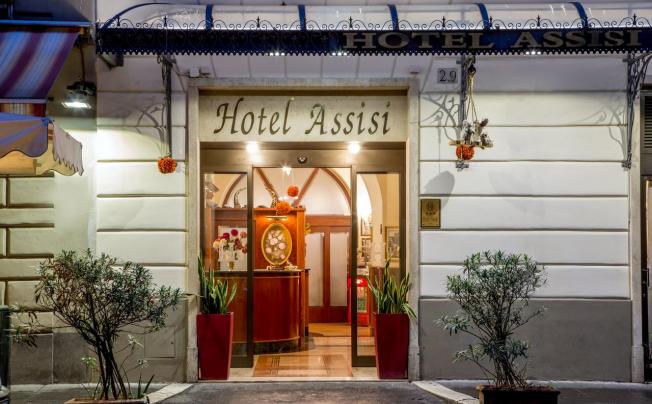 Фото отеля Assisi Hotel