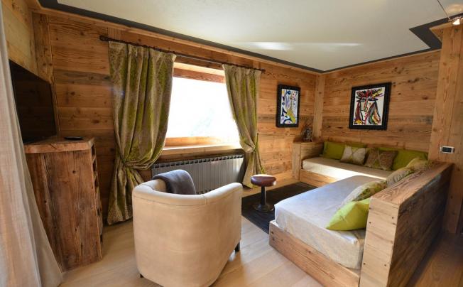 Фото отеля Chalet des Artistes