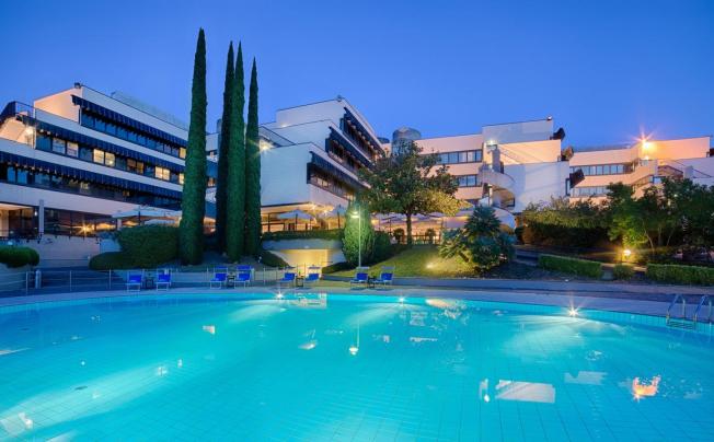 Фото отеля Nh Villa Carpegna