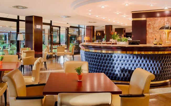 Фото отеля Nh villa carpegna