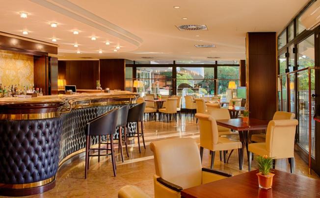 Фото отеля Nh villa carpegna