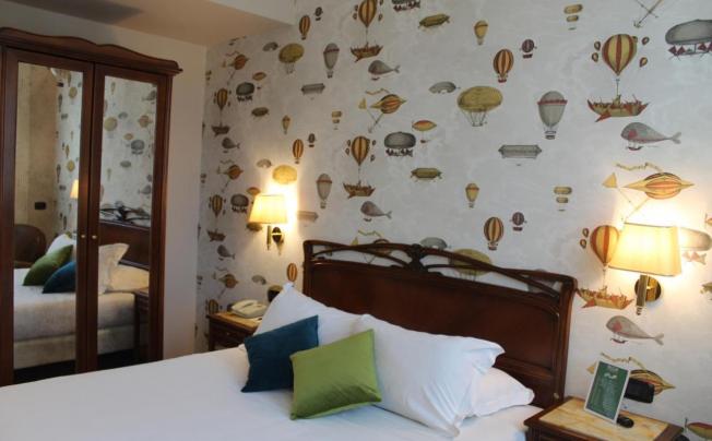 Фото отеля Continental Hotel Genova
