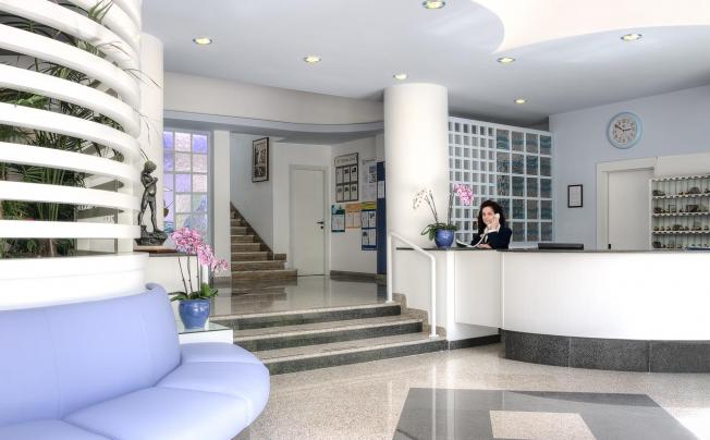 Фото отеля Caravel Hotel