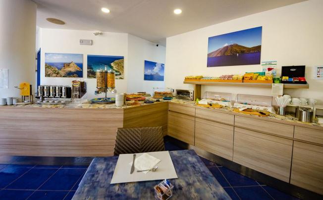 Фото отеля Astro Suite Hotel