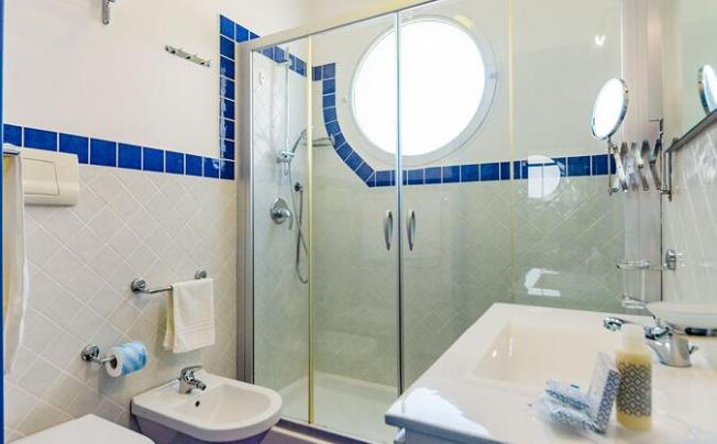 Фото отеля Astro Suite Hotel