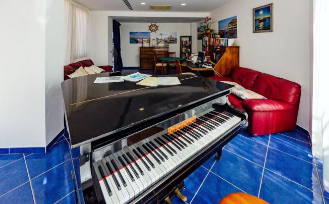 Фото отеля Astro Suite Hotel