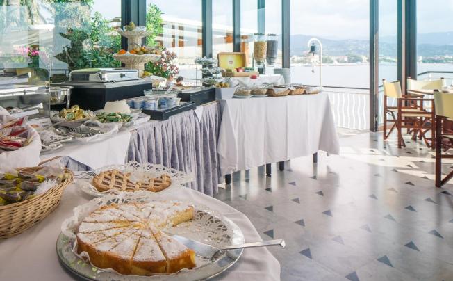 Фото отеля Arc En Ciel Hotel