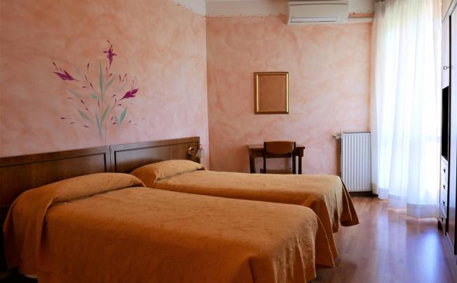 Фото отеля Villa angela