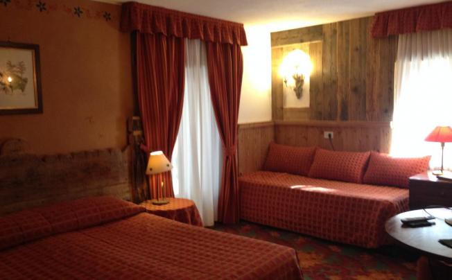 Фото отеля Chateau Blanc Hotel