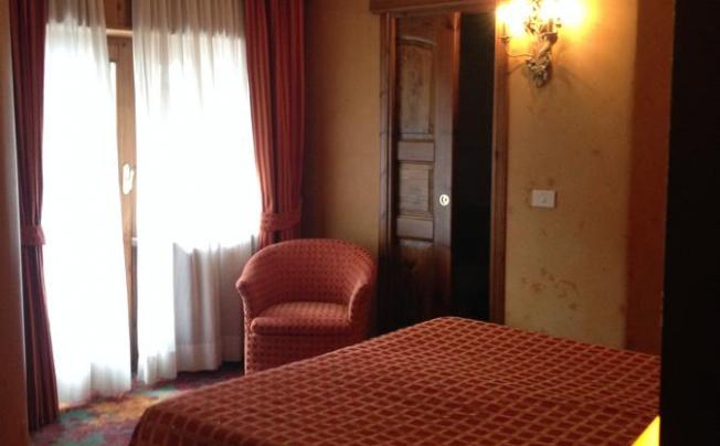 Фото отеля Chateau Blanc Hotel