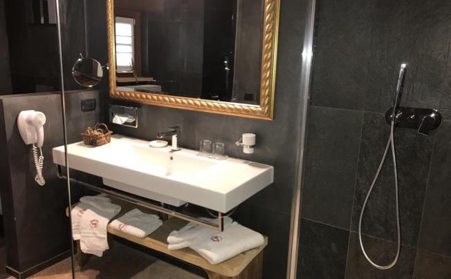 Фото отеля Chateau Blanc Hotel