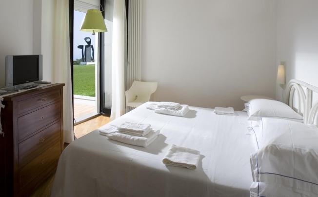 Фото отеля Emilia Hotel
