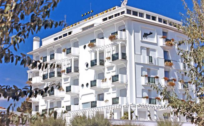 Фото отеля Atlantic Hotel