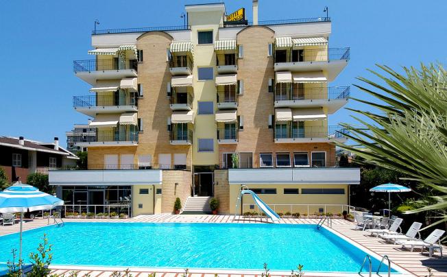 Фото отеля Domingo Hotel