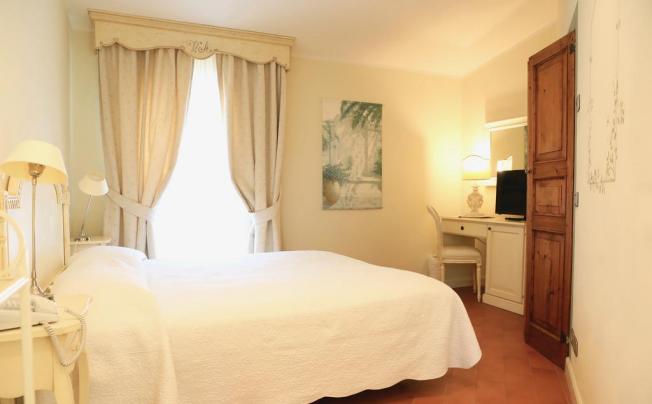 Фото отеля VILLA AGNESE HOTEL