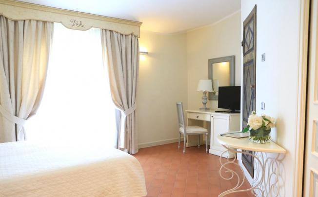 Фото отеля VILLA AGNESE HOTEL