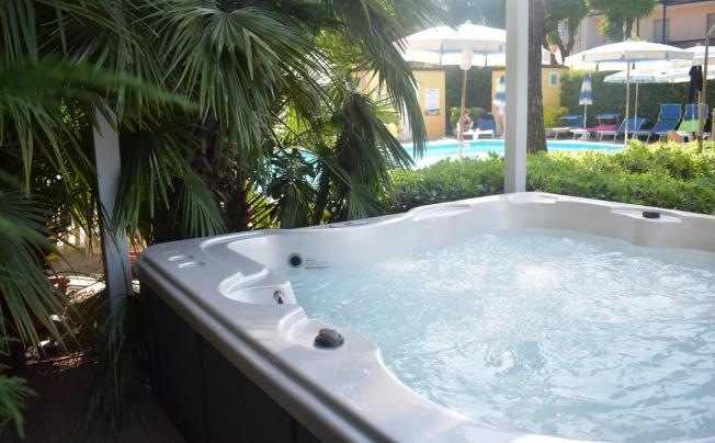 Фото отеля Bahama Hotel