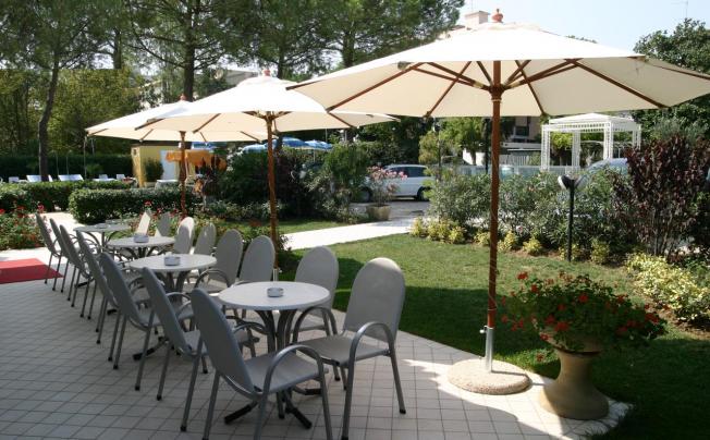 Фото отеля Bahama Hotel