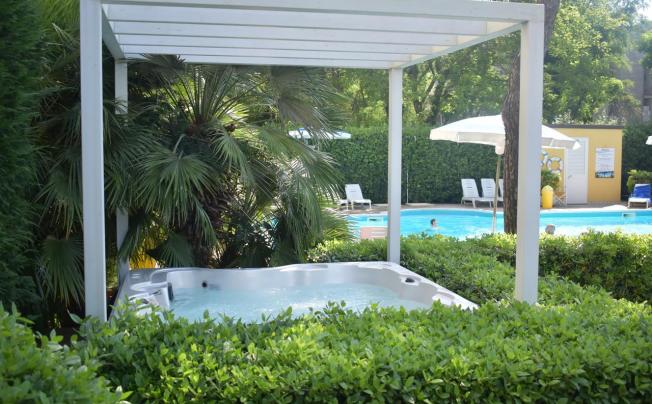 Фото отеля Bahama Hotel