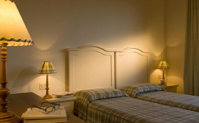 Фото отеля ROCCAMARE RESIDENCE 