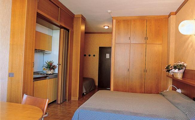 Фото отеля Hotel & residence holiday