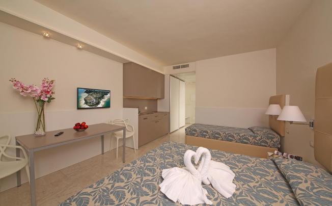 Фото отеля Hotel & residence holiday