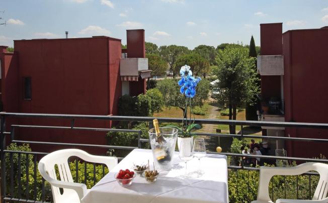 Фото отеля Hotel & residence holiday