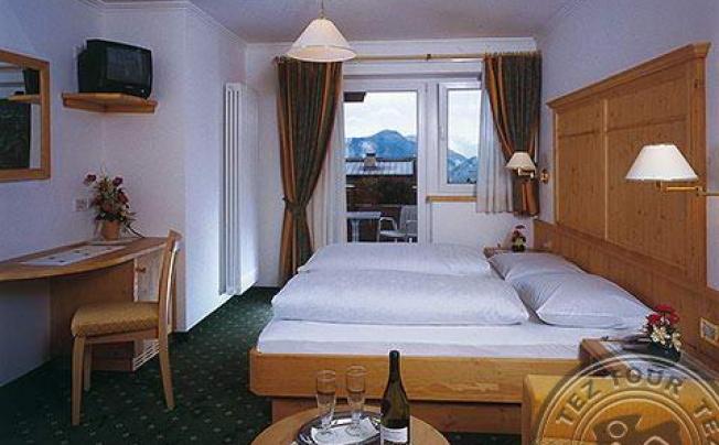 Фото отеля Mezdi Hotel Garni