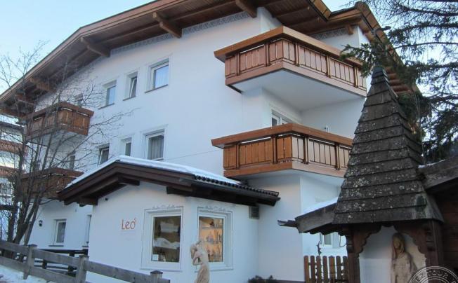 Фото отеля Mezdi Hotel Garni