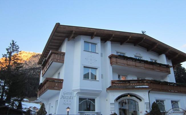 Фото отеля Mezdi Hotel Garni