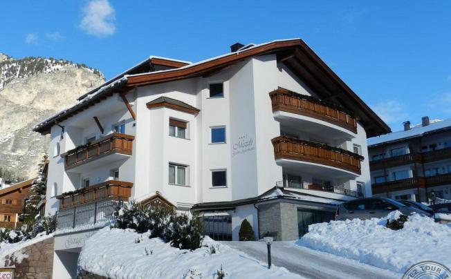 Фото отеля Mezdi Hotel Garni