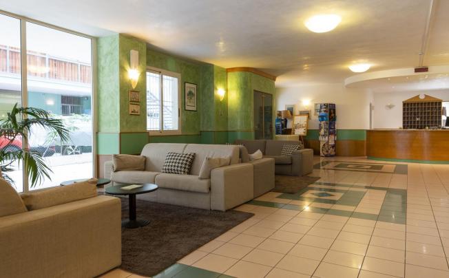 Фото отеля Aiglon Hotel