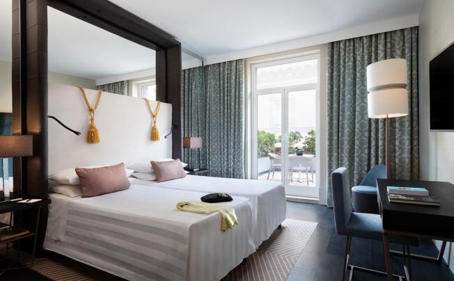 Фото отеля Sina Bernini Bristol Hotel