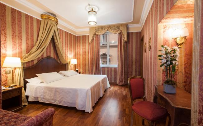 Фото отеля Sina Bernini Bristol Hotel