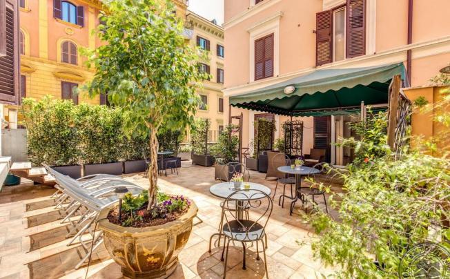 Фото отеля Roma Termini Suites