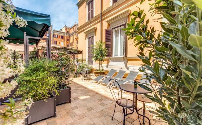 Фото отеля Roma Termini Suites