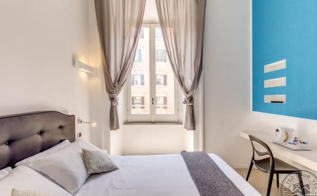 Фото отеля Roma Termini Suites